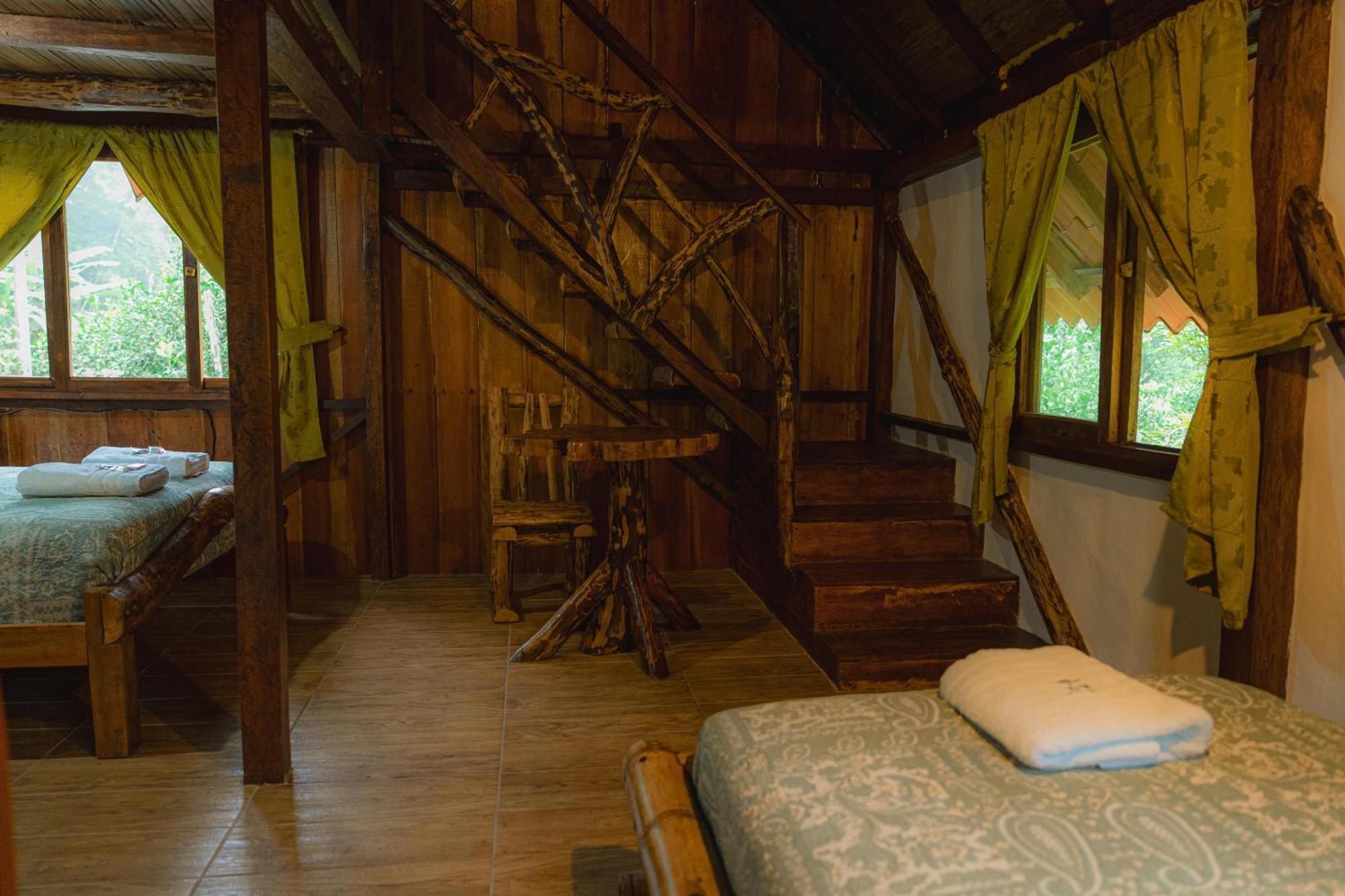 Finca Las Palmas Ecolodge Puyo Luaran gambar