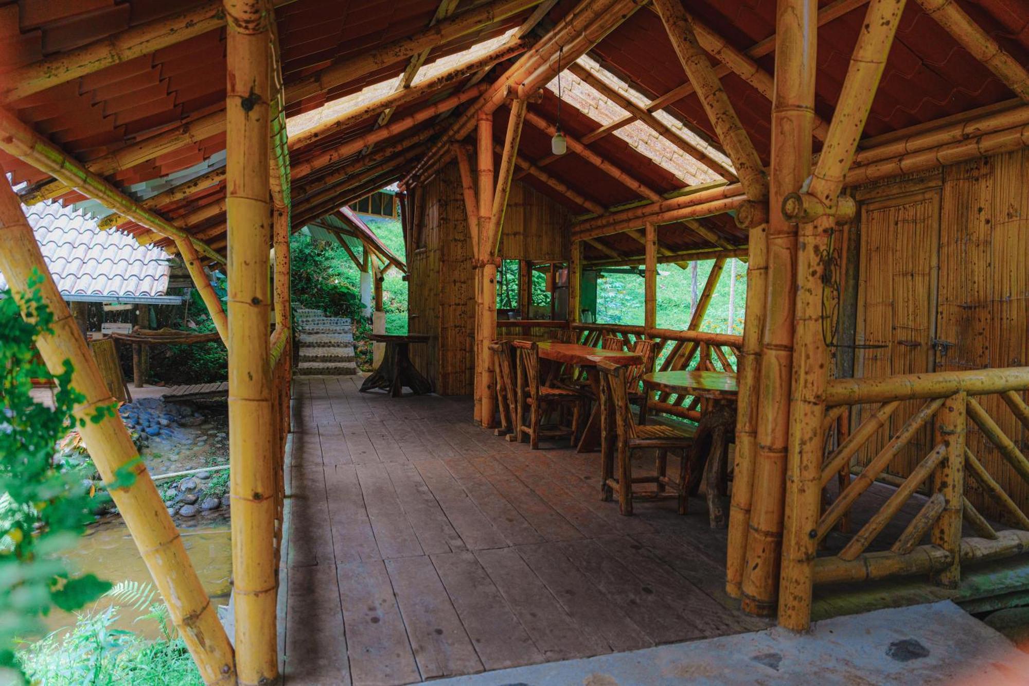 Finca Las Palmas Ecolodge Puyo Luaran gambar